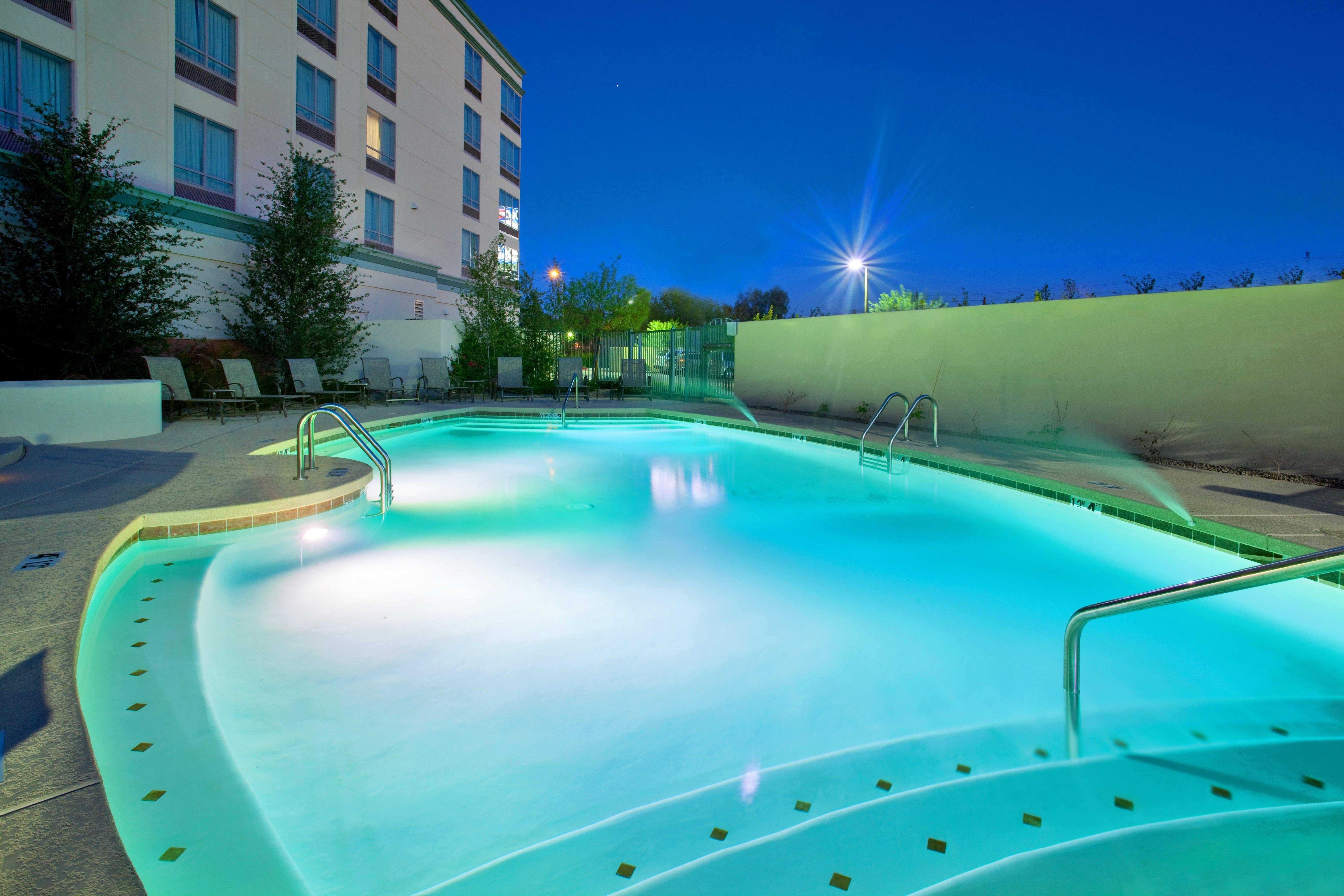 Holiday Inn & Suites Phoenix Airport By Ihg Exterior foto