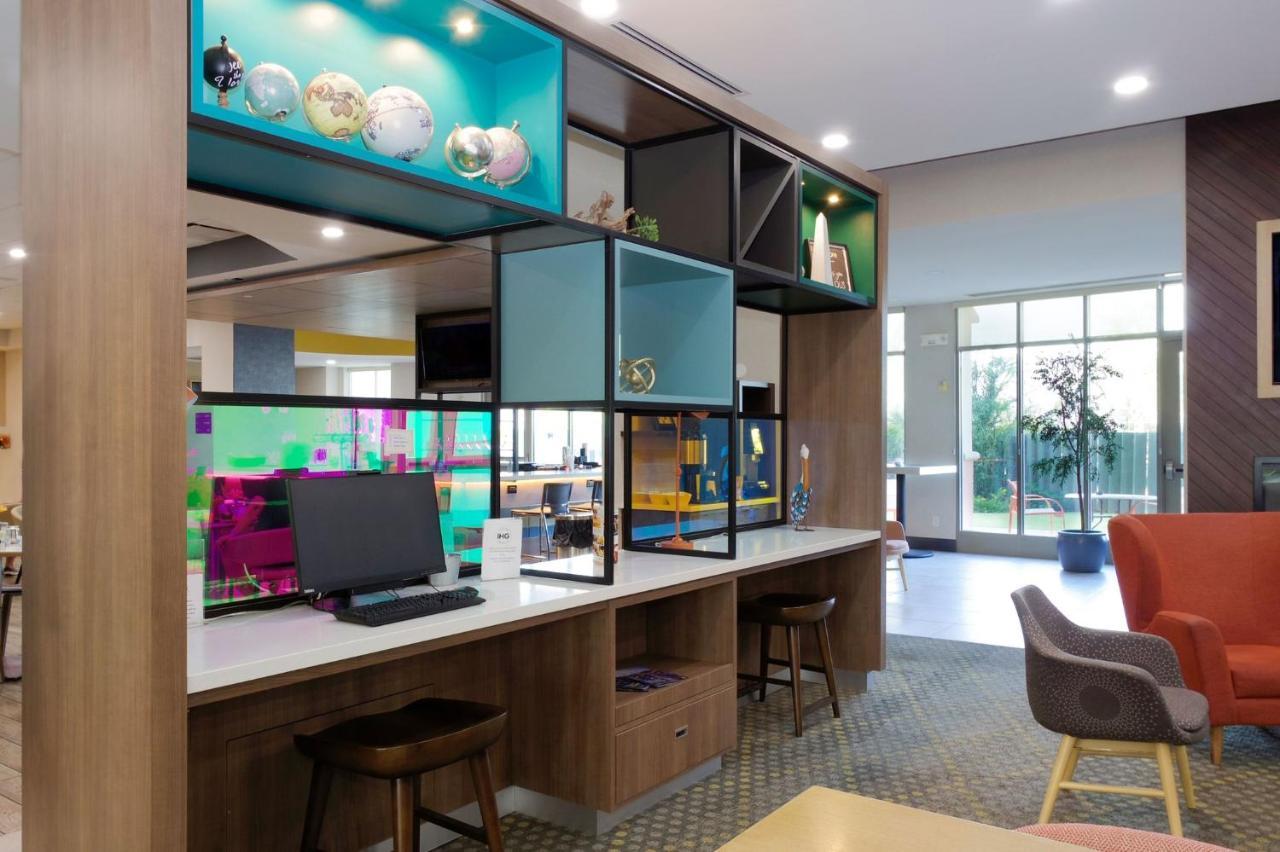 Holiday Inn & Suites Phoenix Airport By Ihg Exterior foto